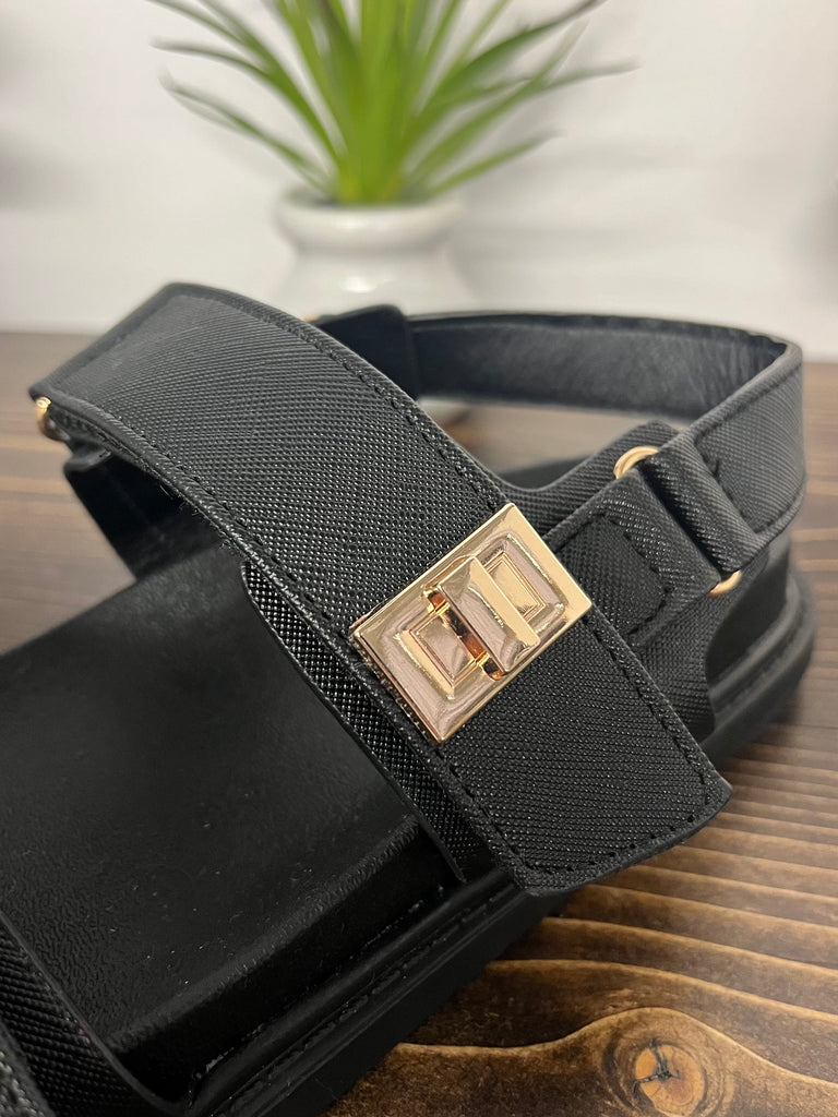 Mayara Black Velcro Sandals
