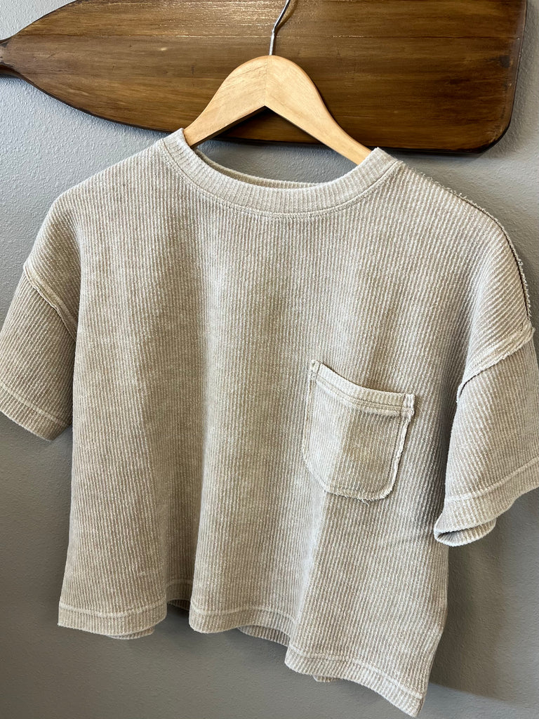 Mia Cropped Pocket Tee - Taupe