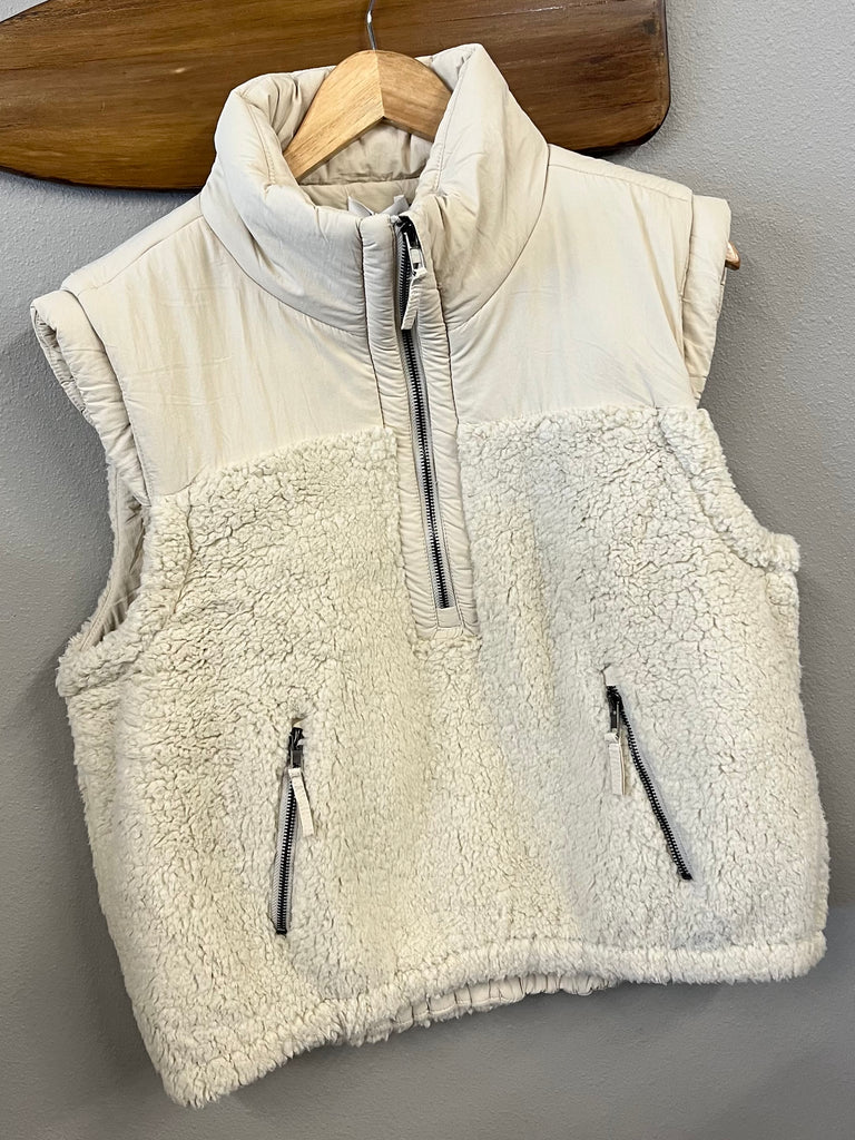 Allie Sherpa Pullover Vest - Cream