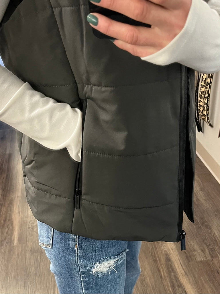 Chris Contrast Accent Vest - Gray/Black