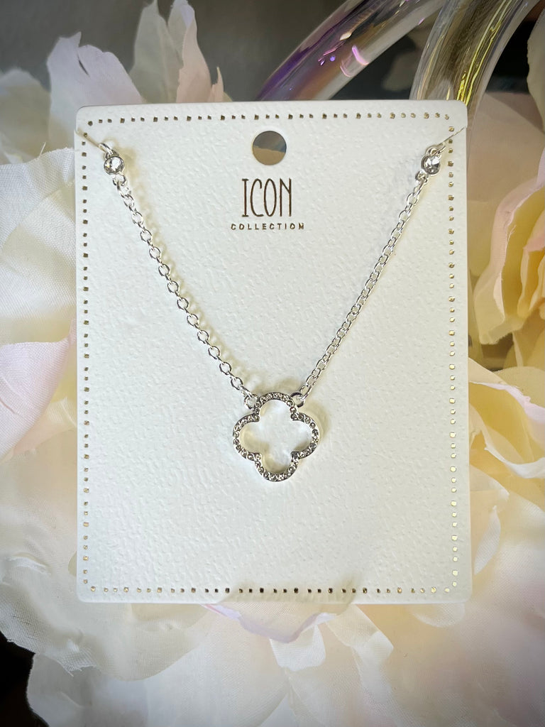 Josie Clover Necklace - Silver