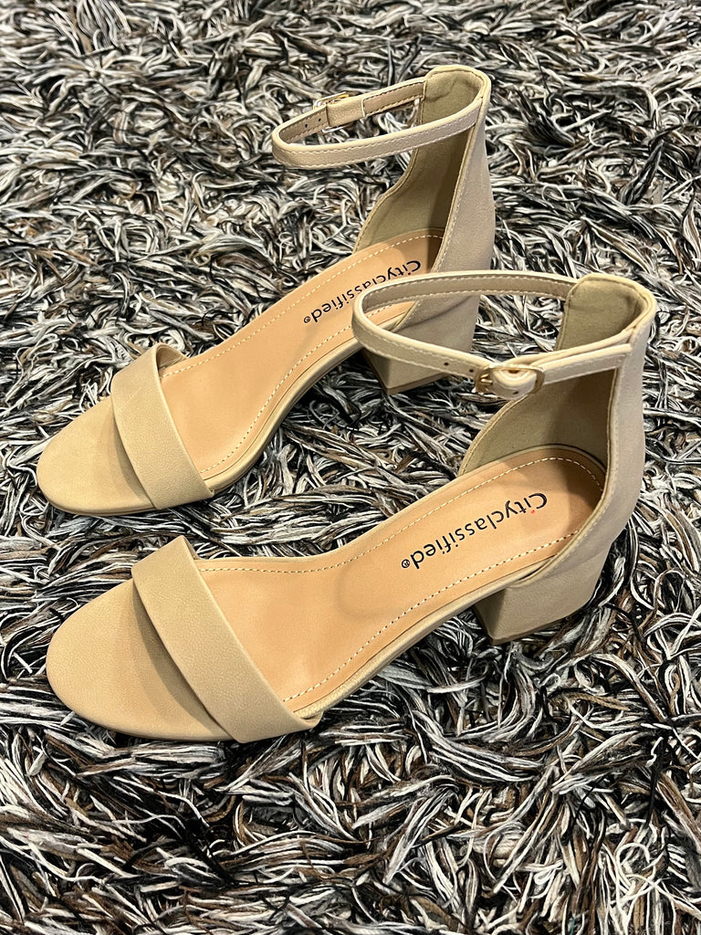 Tanya Ankle Strap Sandal - Nude