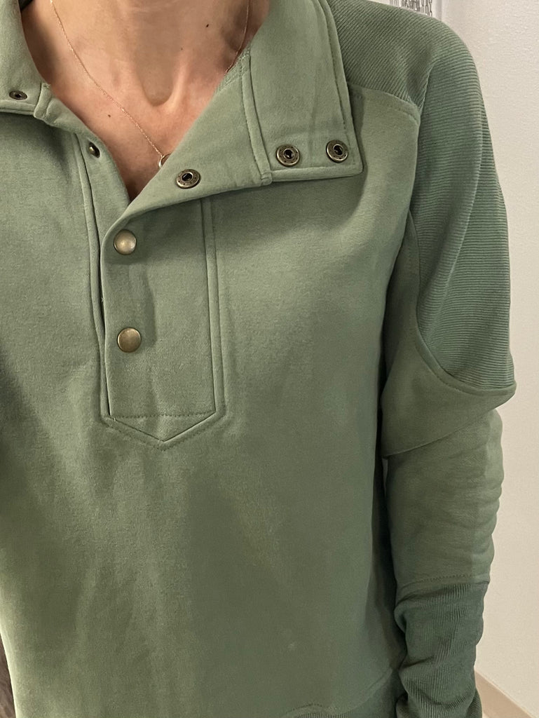 Maddie 1/4 Snap - Olive