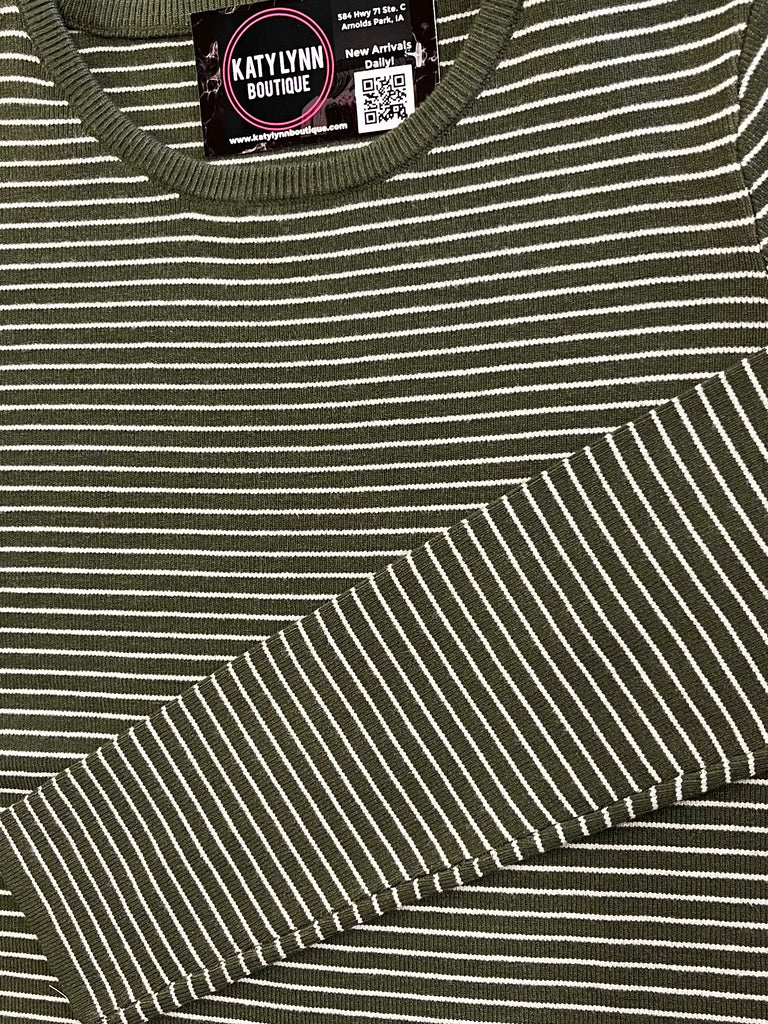 Mindie Lightweight Sweater - Olive