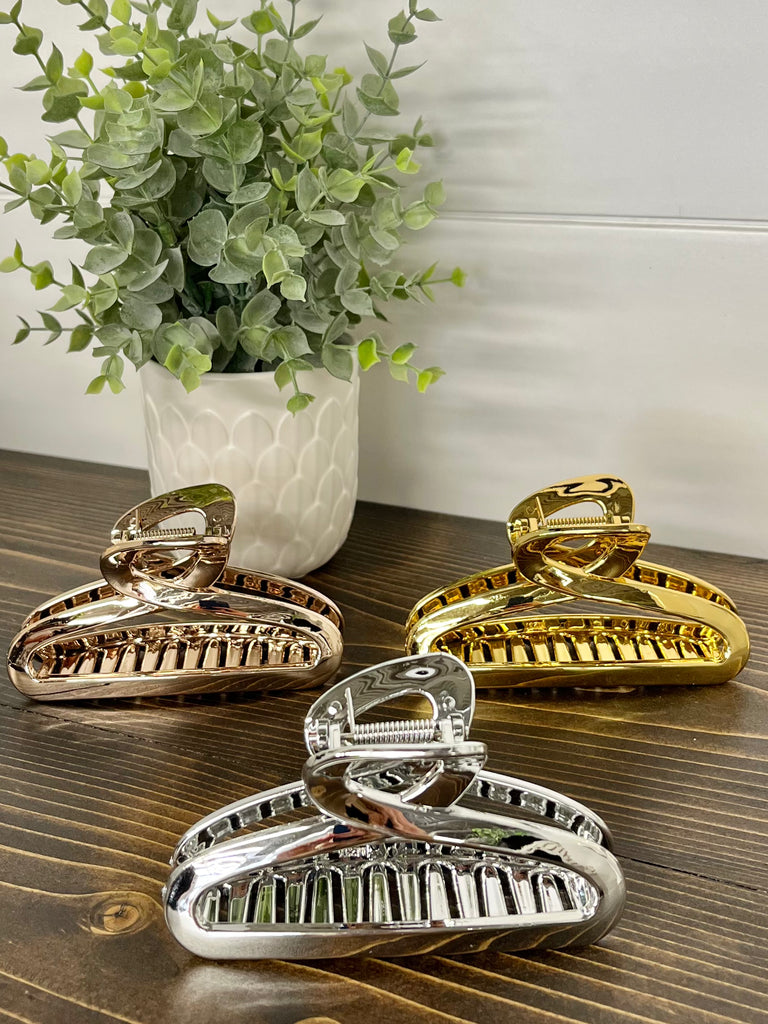 Corinne Metallic Claw Clips