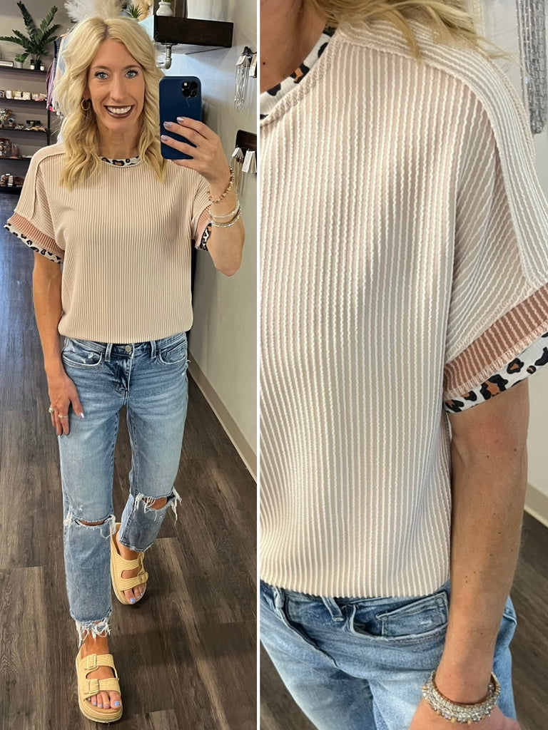 Nadine Ribbed Leopard Sleeve Tee