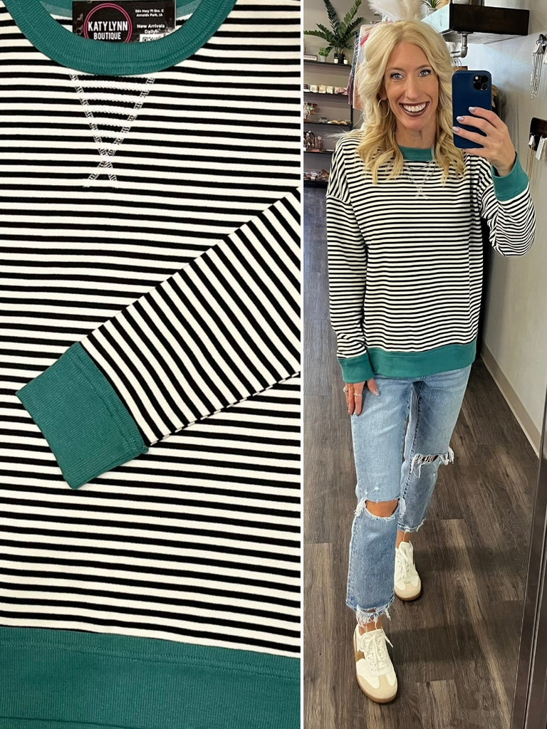 Everlee Black/White Striped Crewneck