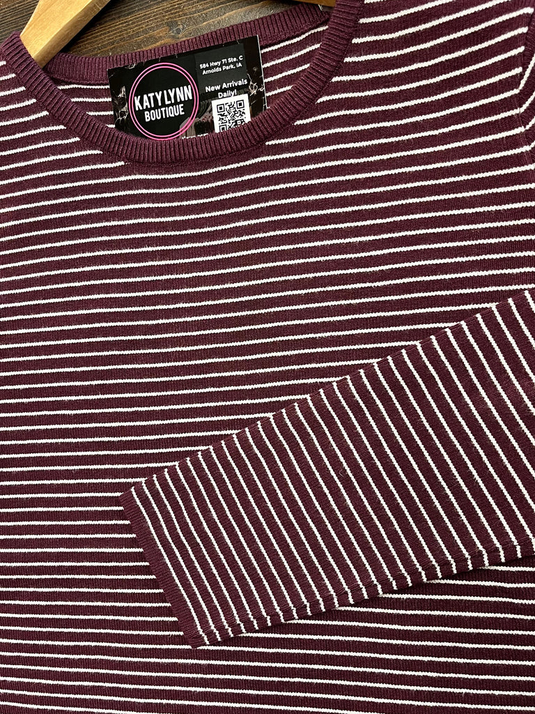 Mindie Lightweight Sweater - Maroon