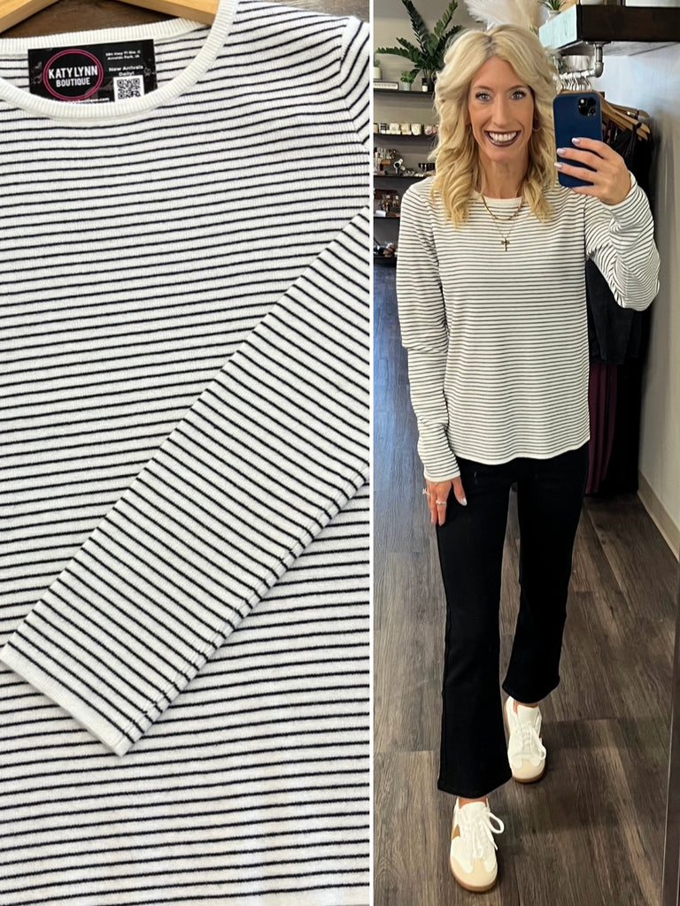 Bexley Pinstripe Lightweight Sweater - Ivory/Black