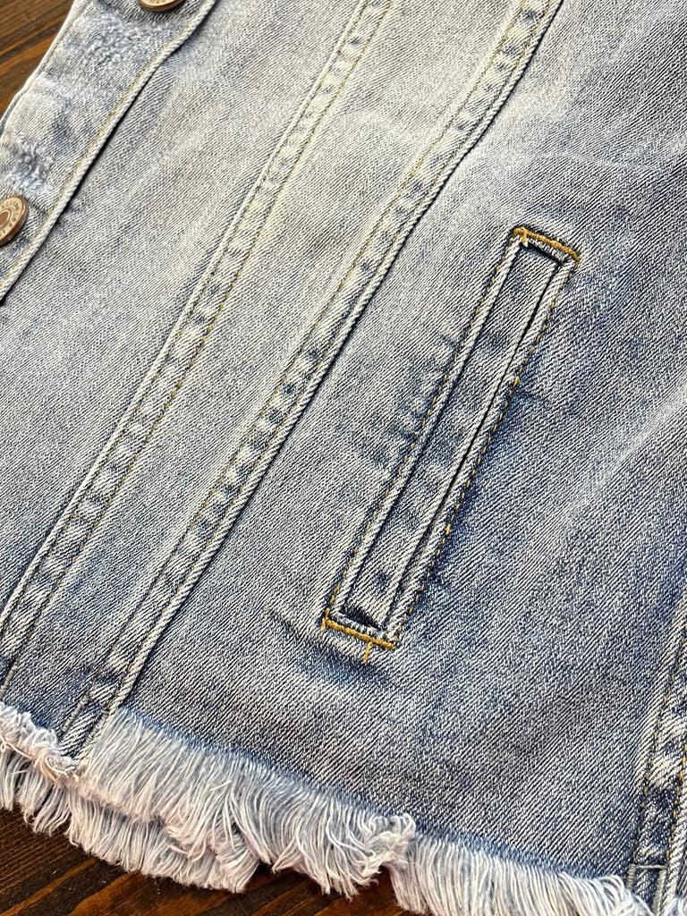 Zayla Frayed Hem Denim Jacket - Mid Wash