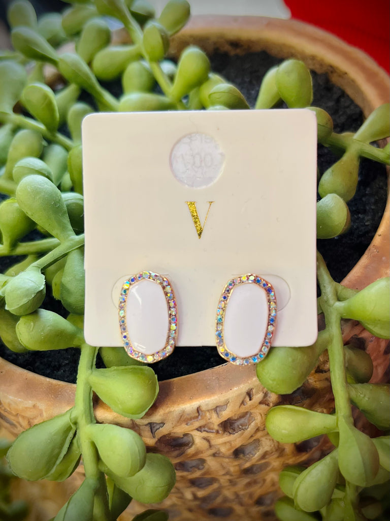 Kelly Shimmer Earrings - White