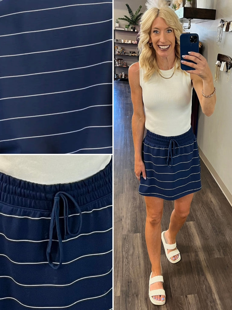 Jo Modal Skort - Navy/White