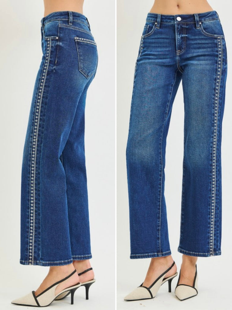 Tray Embroidered Mid-Rise Ankle Straight
