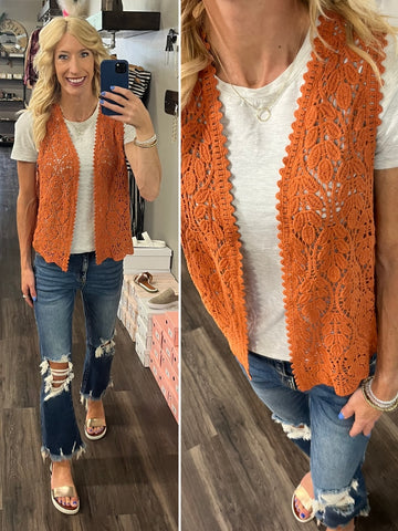 Ayla Scalloped Striped Tank - Red/Pink