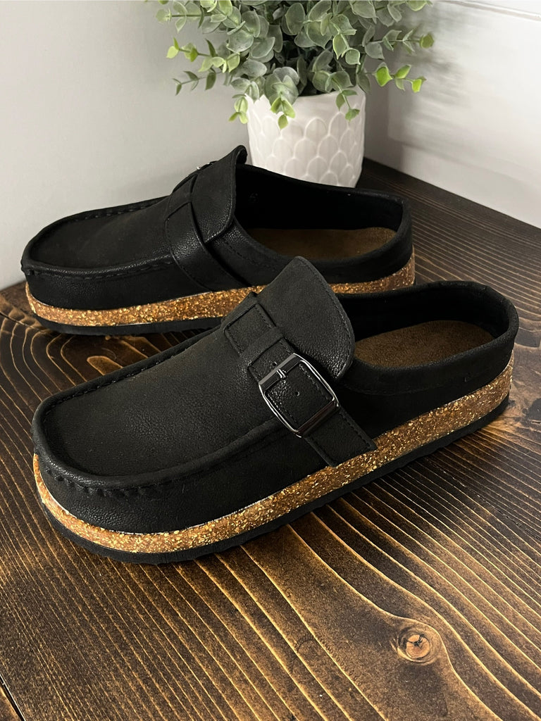 Reese Buckle Clog - Black
