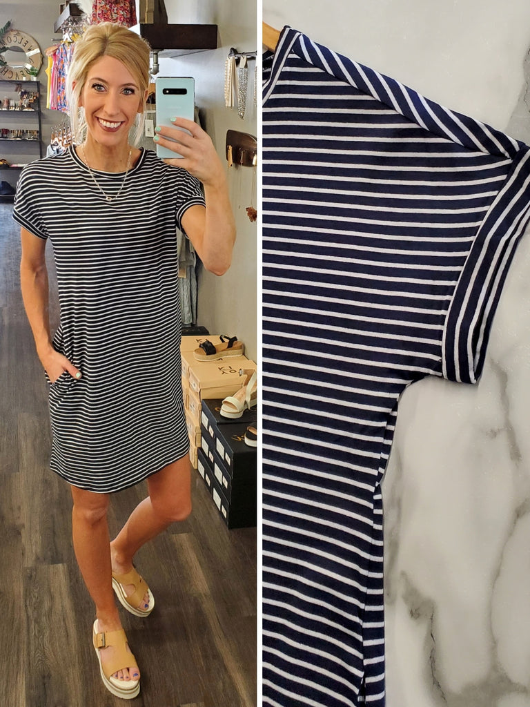 Jada T-shirt Dress with Pockets - Nave/Ivory