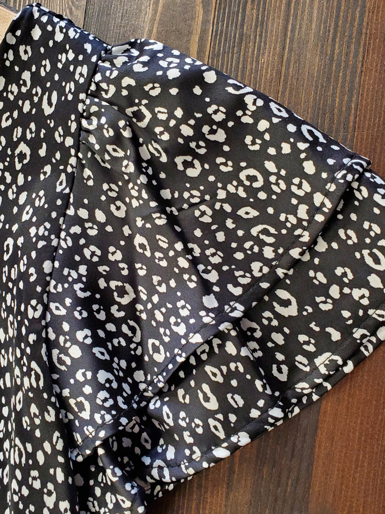 Amie Leopard Ruffle Sleeve Top