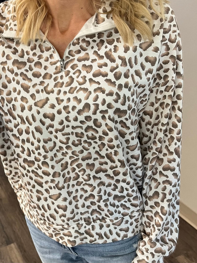 Brynn Cheetah 1/4 Zip Pull Over