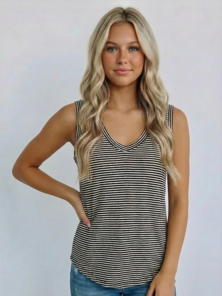 Kori V-Neck Tank - Navy/Oatmeal