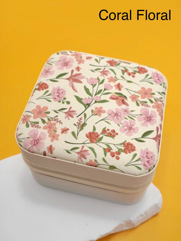 Steph "On-The-Go" Jewelry Case