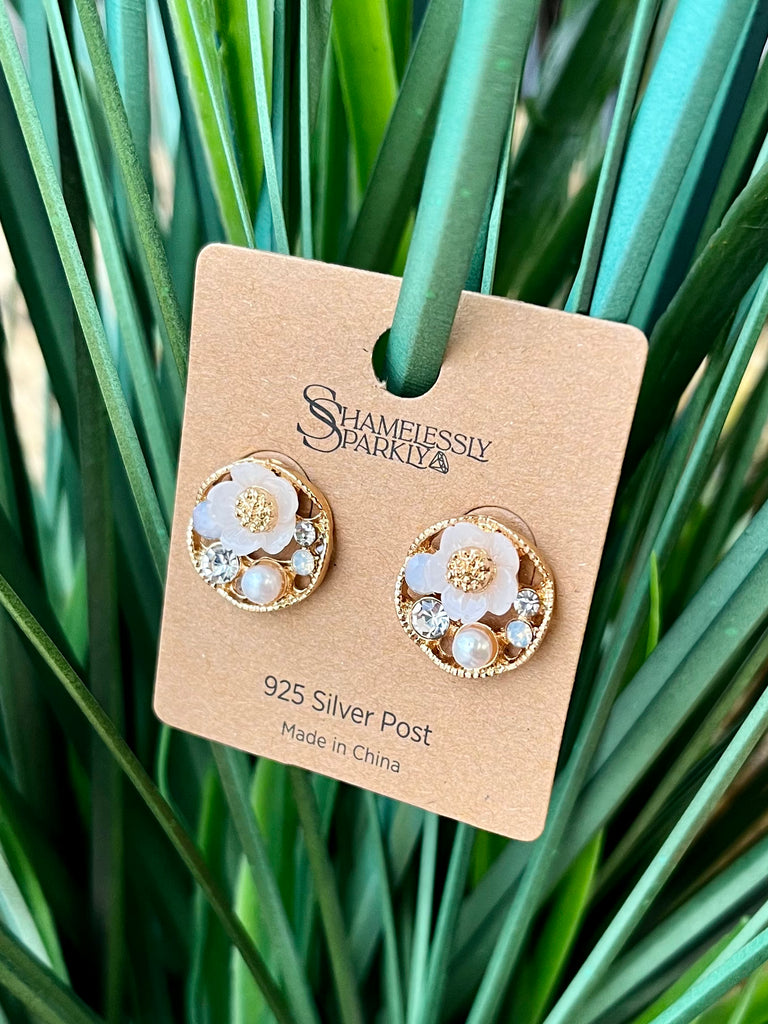 Kirsten Floral Stud Earrings