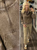 Dolly 1/4 Zip Acid Wash - Mocha