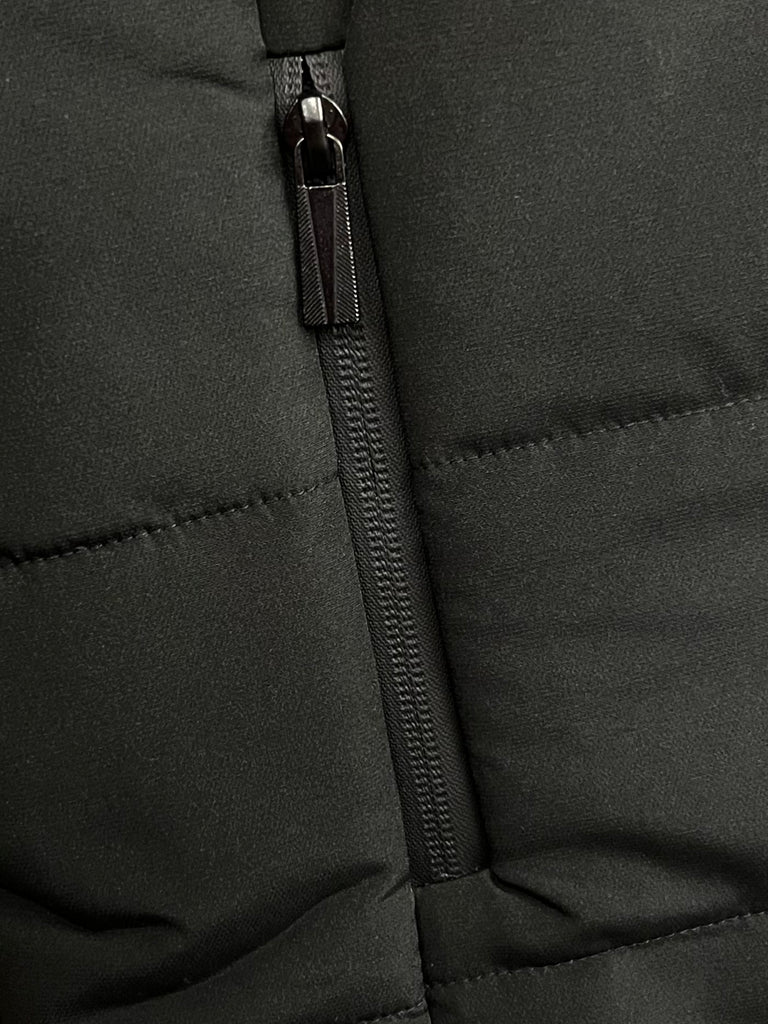 Chris Contrast Accent Vest - Black/Black