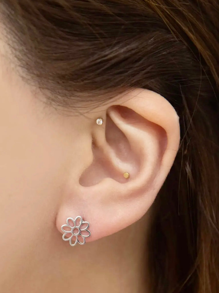 Daisy Stud Earrings - Silver