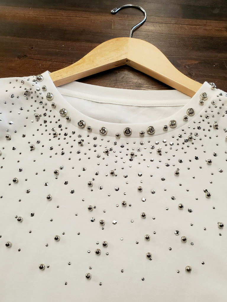 Maddie Anne Embellished Tee (Small Fit)