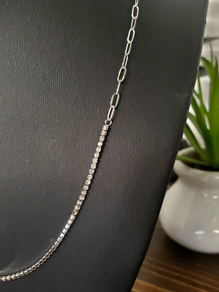 Christina Dainty Accent Chain