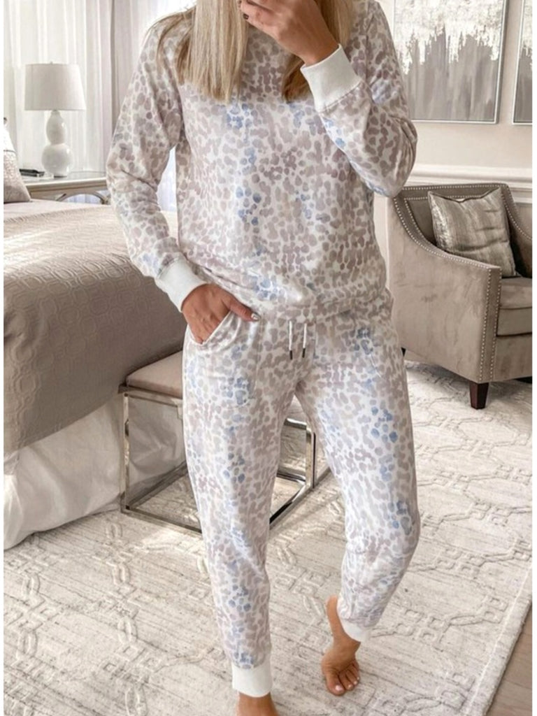 Izzie Splatter Leopard Loungewear Set